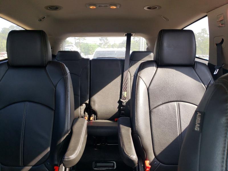 2017 Chevrolet Traverse მანქანა იყიდება აუქციონზე, vin: 1GNKRHKD2HJ333990, აუქციონის ნომერი: 47249966