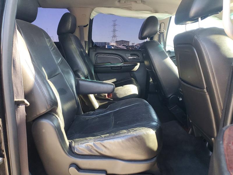 Auction sale of the 2011 Cadillac Escalade, vin: 1GYS4JEF9BR330700, lot number: 47129596