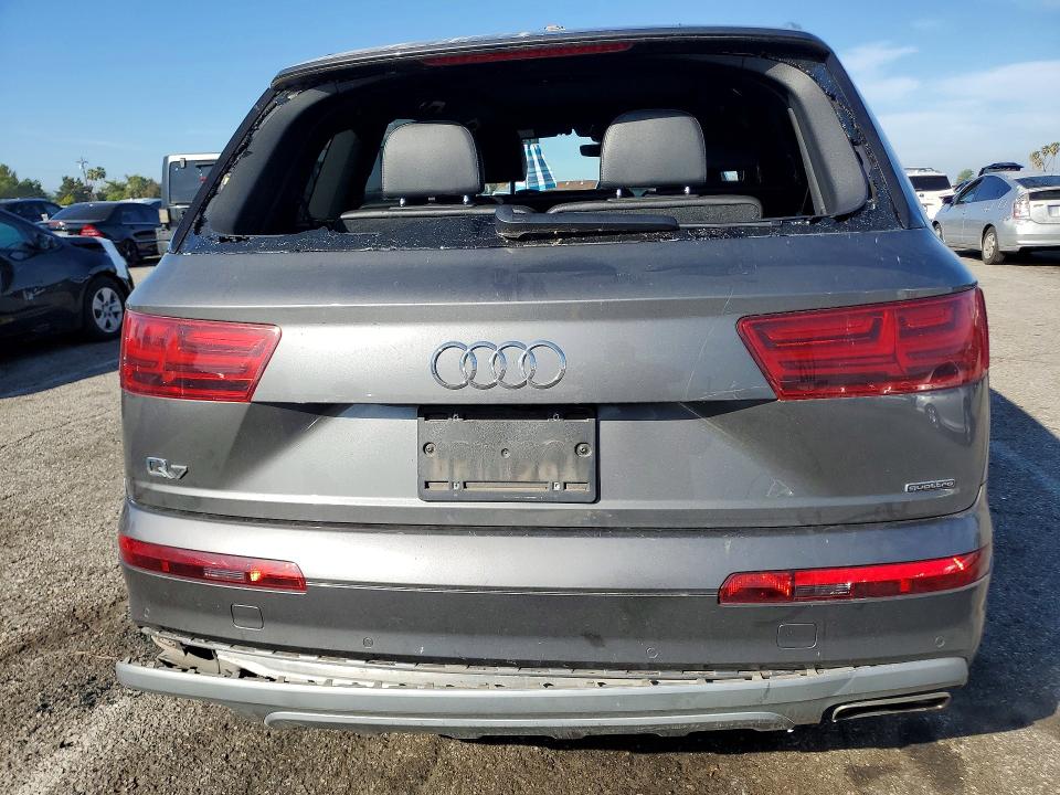Продажа на аукционе авто 2019 Audi Q7, vin: WA1LHAF74KD035520, номер лота: 79543735