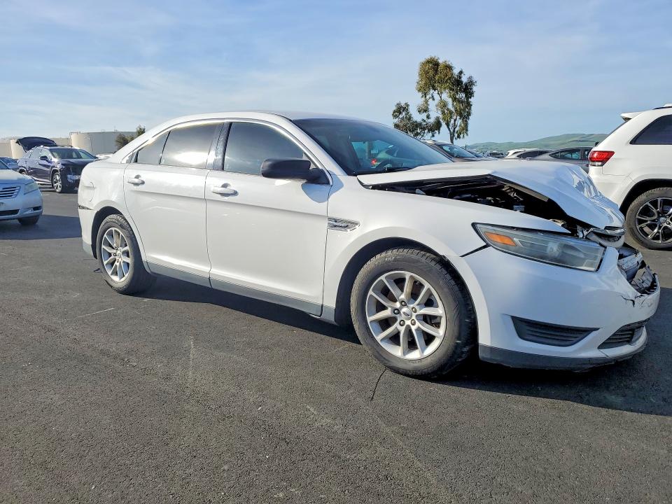 45698996 :رقم المزاد ، 1FAHP2D81DG212547 vin ، 2013 Ford Taurus مزاد بيع