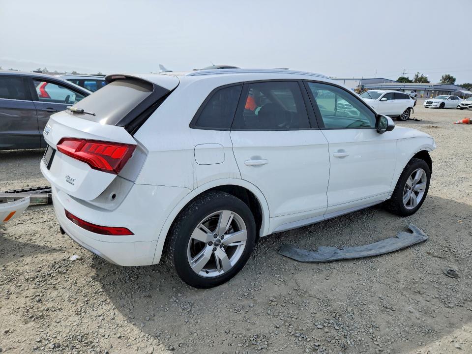 Продажа на аукционе авто 2018 Audi Q5, vin: WA1ANAFY0J2072521, номер лота: 48153516
