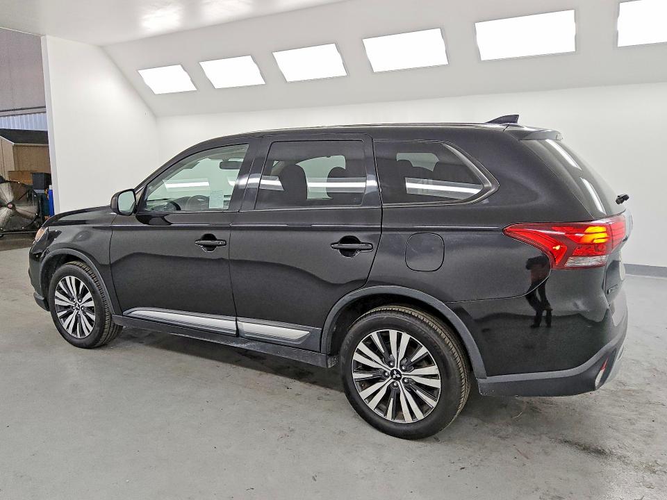 78609395 :رقم المزاد ، JA4AZ3A37KJ000511 vin ، 2019 Mitsubishi Outlander مزاد بيع