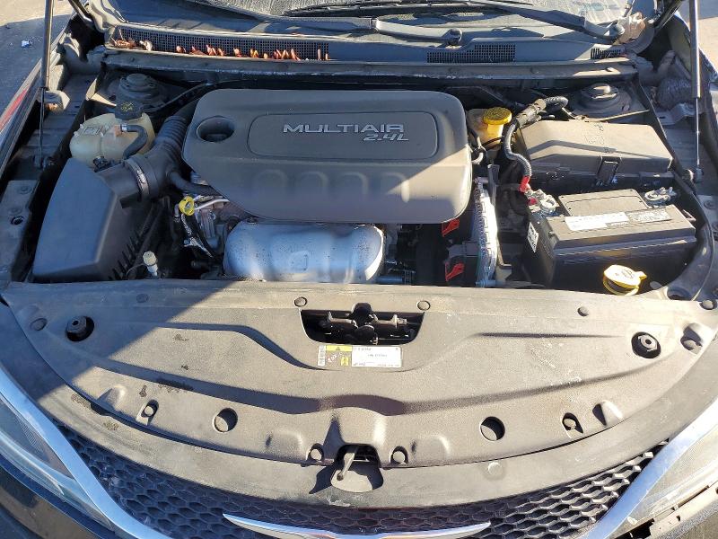 79814755 :رقم المزاد ، 1C3CCCAB3FN552095 vin ، 2015 Chrysler 200 مزاد بيع