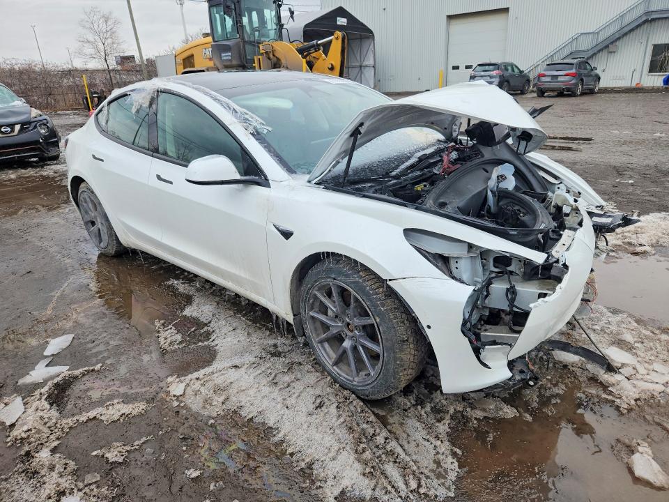 Продажа на аукционе авто 2022 Tesla Model 3, vin: 5YJ3E1EB1NF271124, номер лота: 45555686