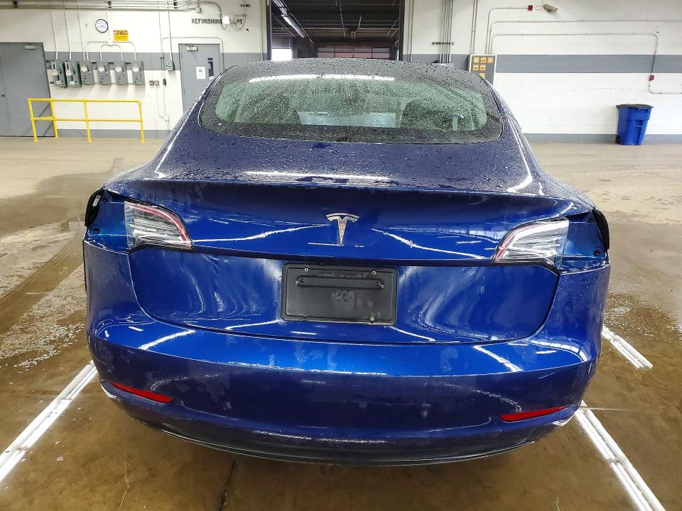 Продажа на аукционе авто 2022 Tesla Model 3, vin: 5YJ3E1EA8NF370711, номер лота: 79809395