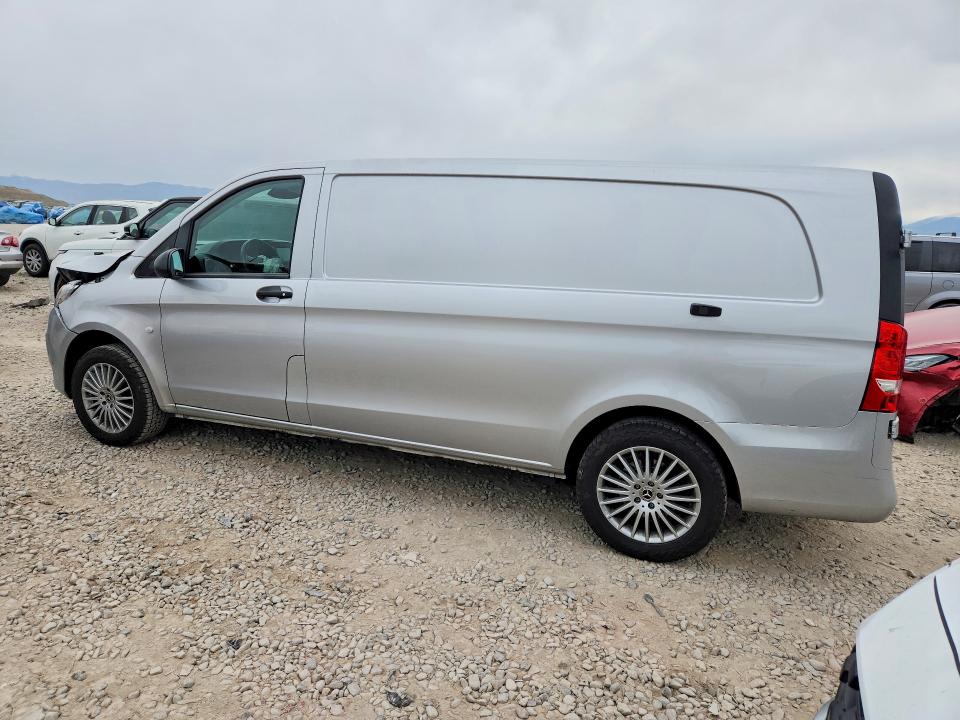 47450876 :رقم المزاد ، W1YV0CEY7P4322509 vin ، 2023 Mercedes-benz Metris مزاد بيع