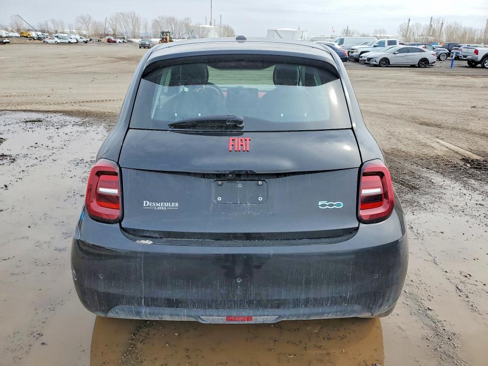 2024 Fiat 500 მანქანა იყიდება აუქციონზე, vin: ZFAFFAA48RX208073, აუქციონის ნომერი: 47732486