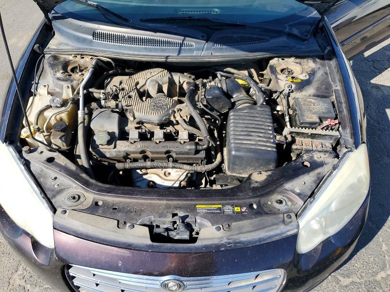 2004 Chrysler Sebring მანქანა იყიდება აუქციონზე, vin: 1C3EL55R14N413818, აუქციონის ნომერი: 46862066