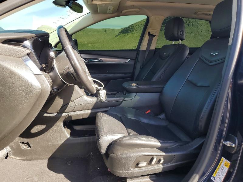 47077606 :رقم المزاد ، 1GYKNBRS7HZ234213 vin ، 2017 Cadillac Xt5 مزاد بيع