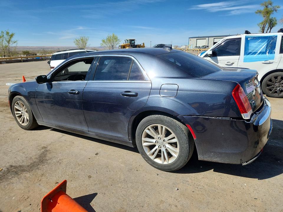 2017 Chrysler 300 მანქანა იყიდება აუქციონზე, vin: 2C3CCAAGXHH538514, აუქციონის ნომერი: 45933996