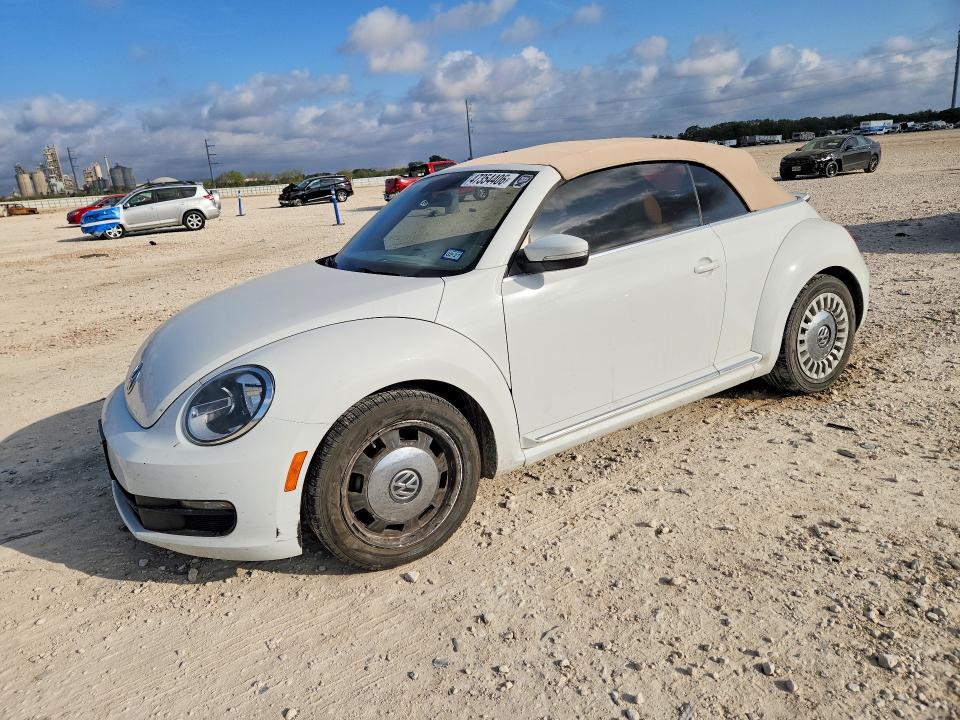 Продажа на аукционе авто 2015 Volkswagen Beetle, vin: 3VW507AT0FM812974, номер лота: 47354406