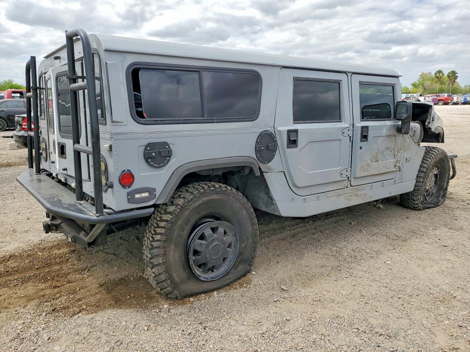 Продаж на аукціоні авто 2001 American General H1, vin: 137FA84321E194130, номер лоту: 46737036