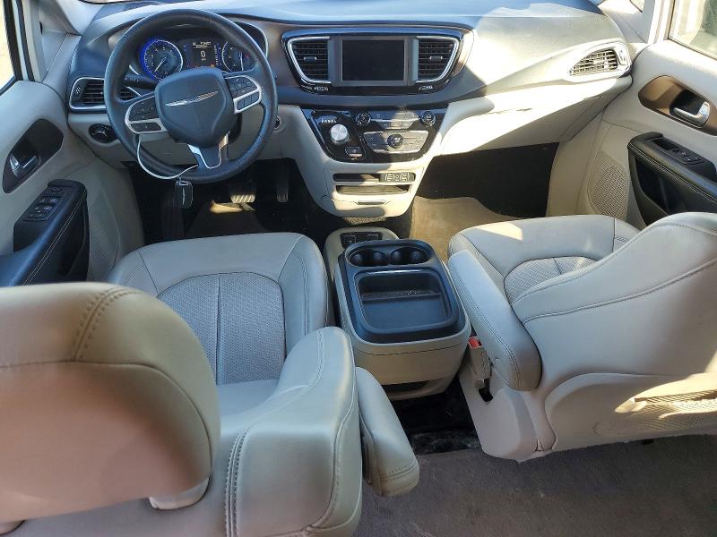 79669015 :رقم المزاد ، 2C4RC1DG2MR570332 vin ، 2021 Chrysler Voyager مزاد بيع