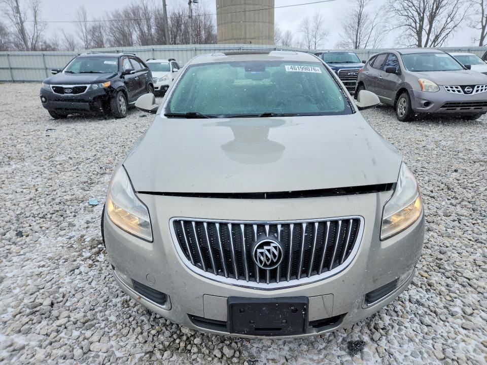 46199076 :رقم المزاد ، W04GU5GC0B1042935 vin ، 2011 Buick Regal مزاد بيع