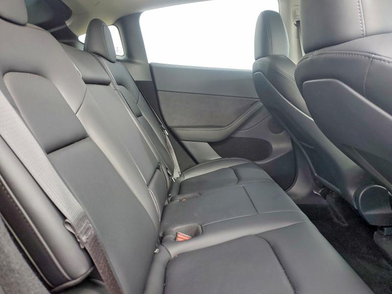 Продажа на аукционе авто 2024 Tesla Model Y, vin: 7SAYGDEE5RF068757, номер лота: 79642265