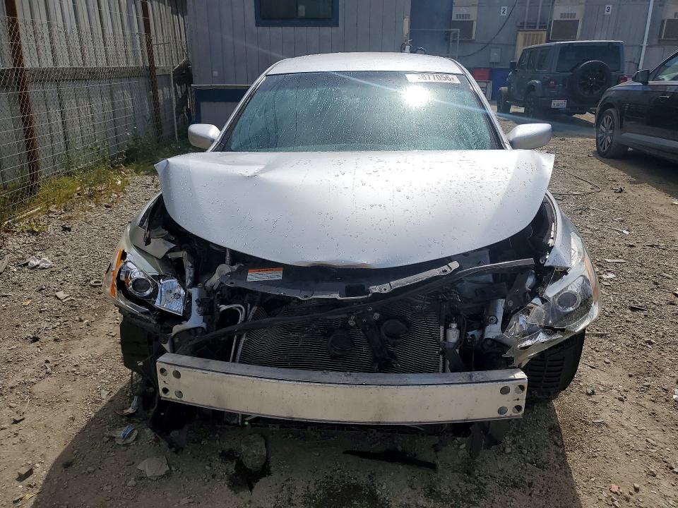 45877056 :رقم المزاد ، 1N4AL3AP4FC158377 vin ، 2015 Nissan Altima مزاد بيع