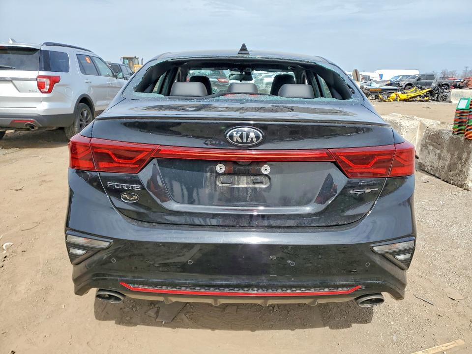 2021 Kia Forte მანქანა იყიდება აუქციონზე, vin: 3KPF44AC5ME394848, აუქციონის ნომერი: 46952066