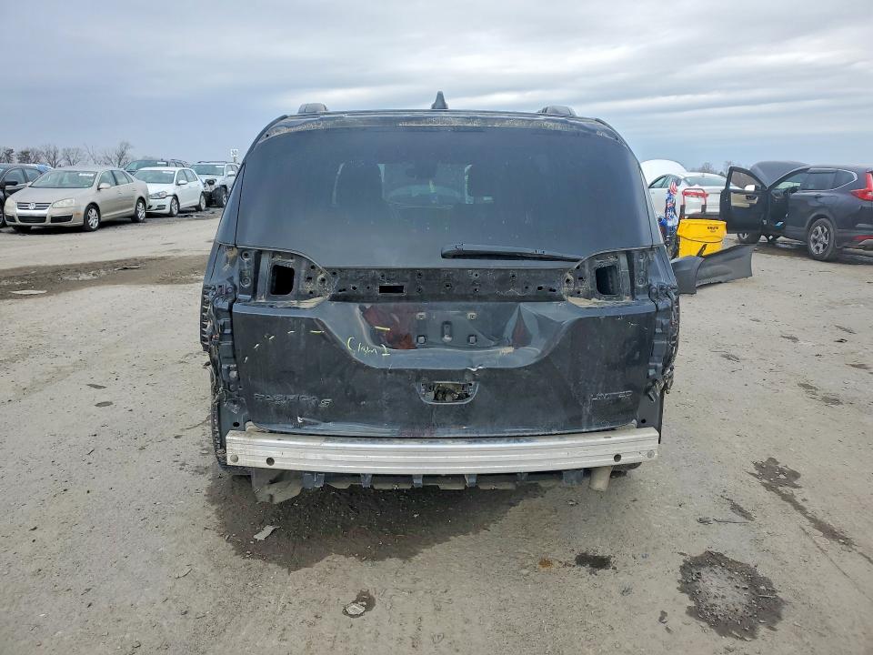 79102875 :رقم المزاد ، 2C4RC1GG3KR703883 vin ، 2019 Chrysler Pacifica مزاد بيع