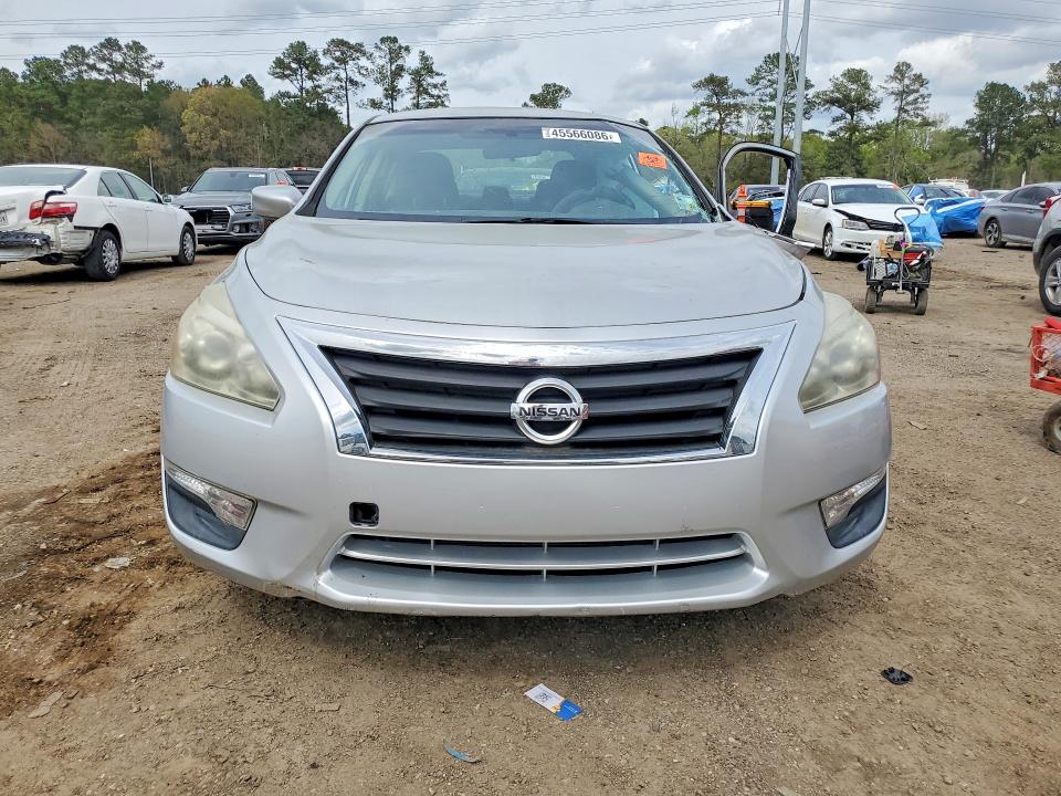 Продаж на аукціоні авто 2015 Nissan Altima, vin: 1N4AL3AP3FN888592, номер лоту: 45566086