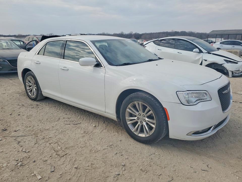 Продажа на аукционе авто 2019 Chrysler 300, vin: 2C3CCAAG6KH755419, номер лота: 47254296
