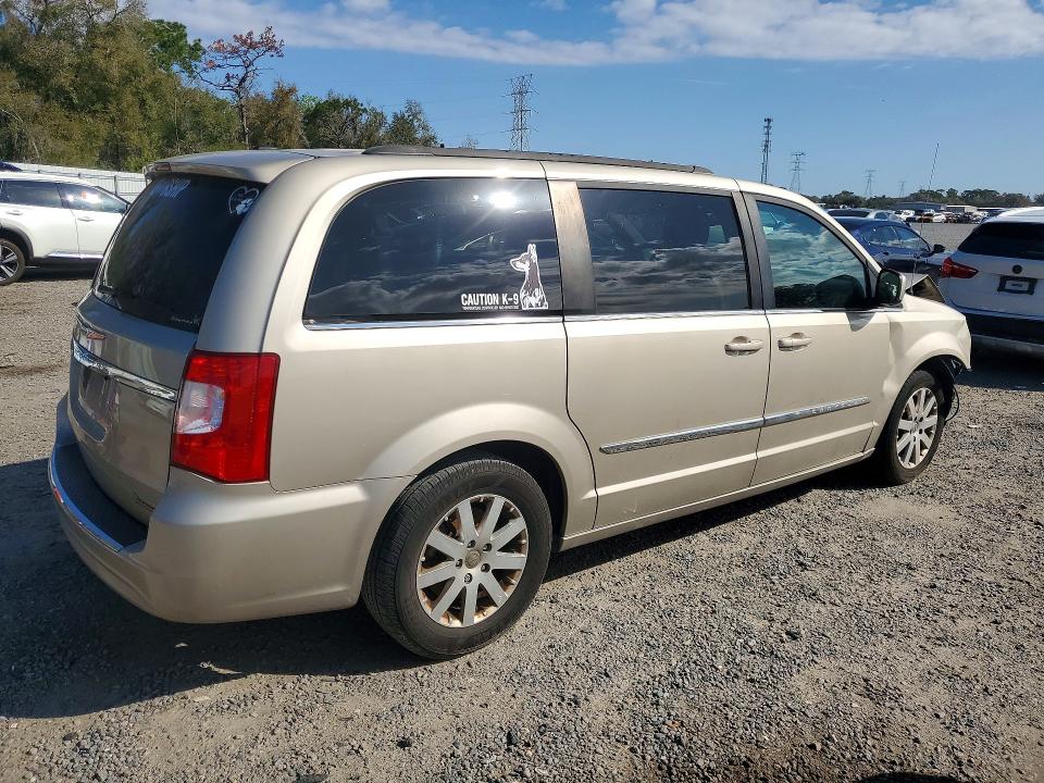 2016 Chrysler Town & Country მანქანა იყიდება აუქციონზე, vin: 2C4RC1BG4GR222927, აუქციონის ნომერი: 79300745