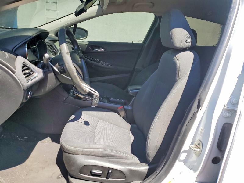 46321936 :رقم المزاد ، 1G1BE5SM9J7192253 vin ، 2018 Chevrolet Cruze مزاد بيع