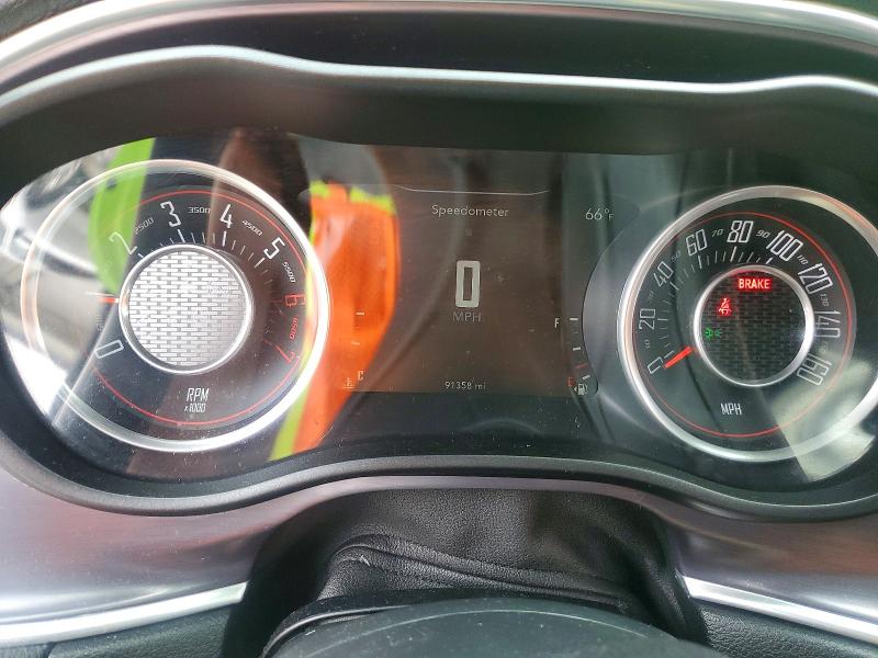 79509975 :رقم المزاد ، 2C3CDZAT8FH723215 vin ، 2015 Dodge Challenger مزاد بيع