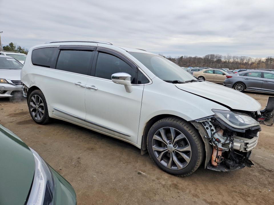46506826 :رقم المزاد ، 2C4RC1GG5HR544955 vin ، 2017 Chrysler Pacifica مزاد بيع