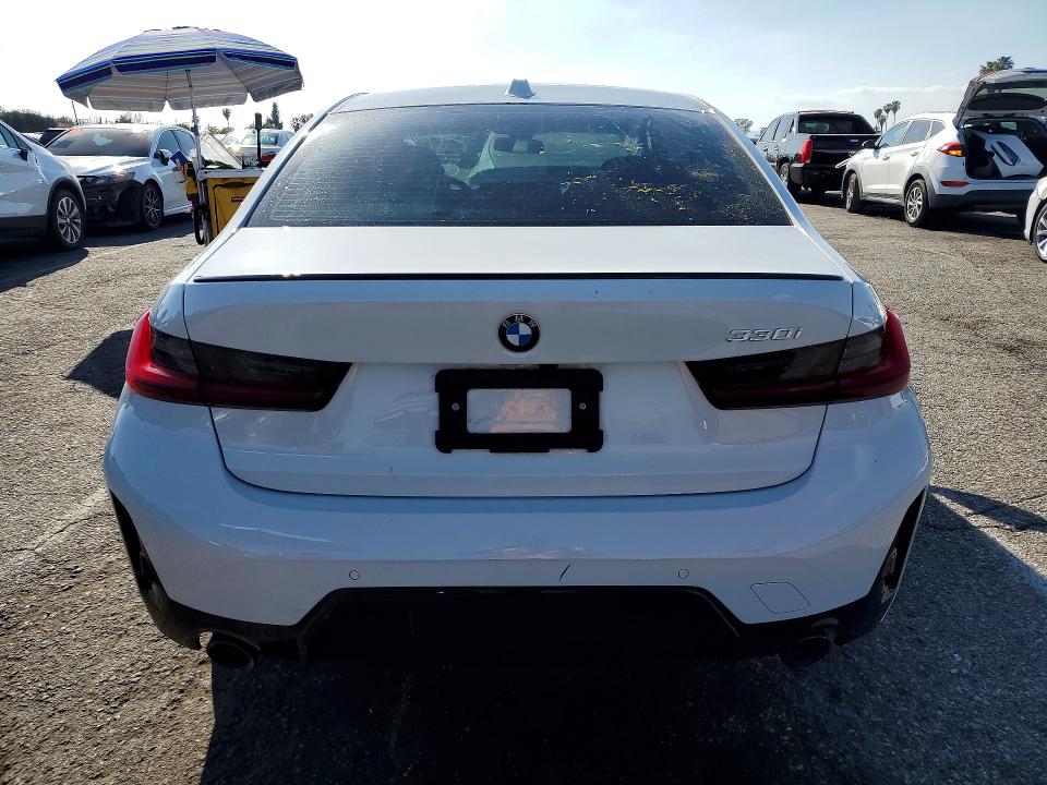 79936265 :رقم المزاد ، 3MW69FF07R8E70908 vin ، 2024 Bmw 330i مزاد بيع
