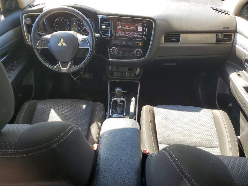 Продаж на аукціоні авто 2018 Mitsubishi Outlander, vin: JA4AD3A3XJJ004288, номер лоту: 47037176