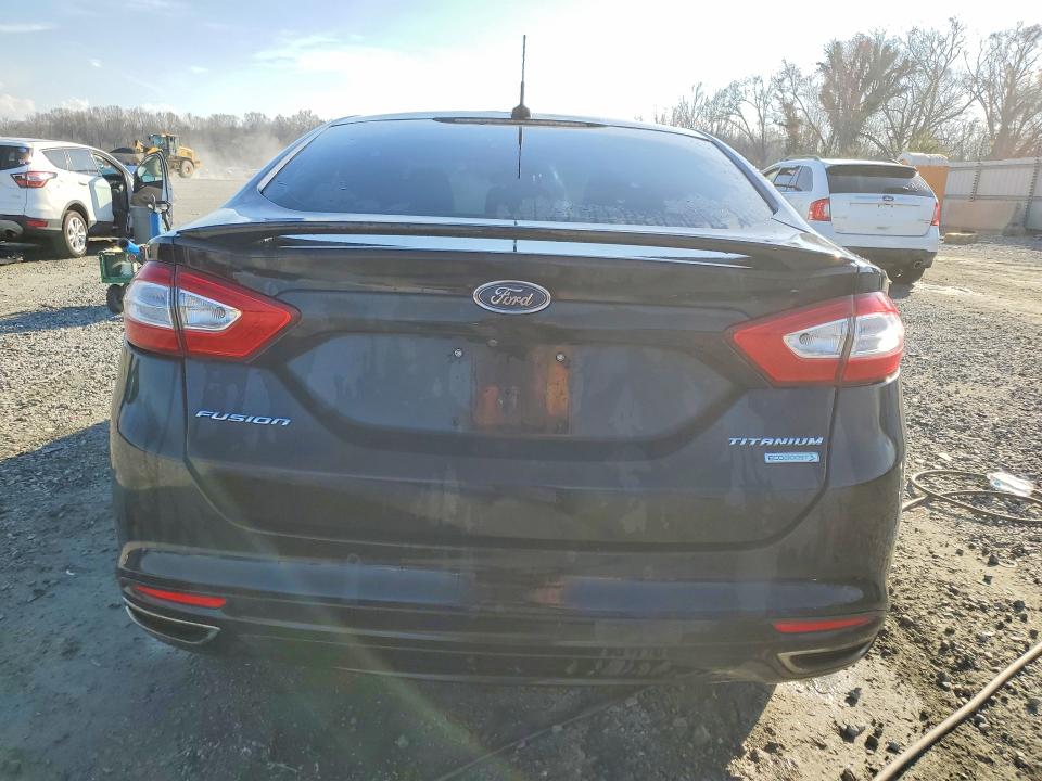 41920266 :رقم المزاد ، 3FA6P0K94GR400564 vin ، 2016 Ford Fusion مزاد بيع