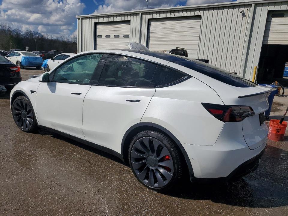 41762996 :رقم المزاد ، 5YJYGDEF3MF246163 vin ، 2021 Tesla Model Y مزاد بيع