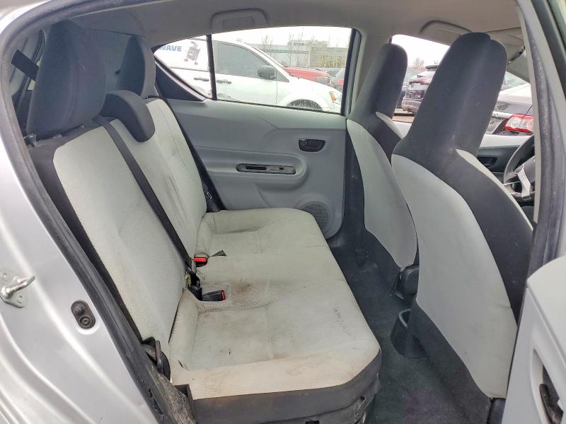 45737396 :رقم المزاد ، JTDKDTB37D1540208 vin ، 2013 Toyota Prius C مزاد بيع