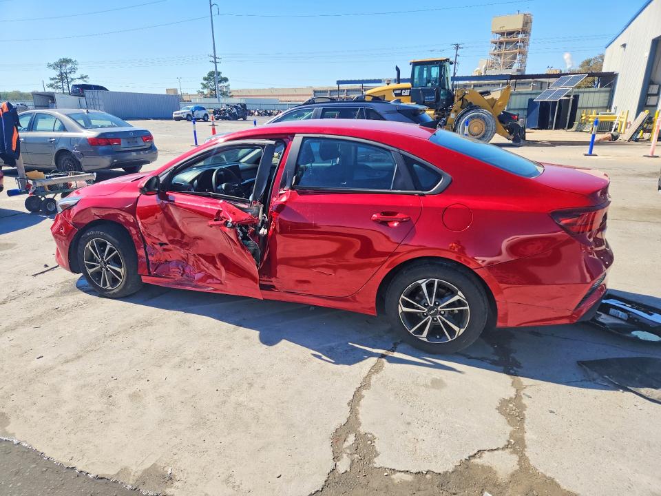 2024 Kia Forte მანქანა იყიდება აუქციონზე, vin: 3KPF24ADXRE809443, აუქციონის ნომერი: 41829766