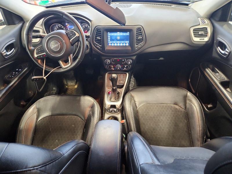 48556896 :رقم المزاد ، 3C4NJDBB2JT342420 vin ، 2018 Jeep Compass مزاد بيع