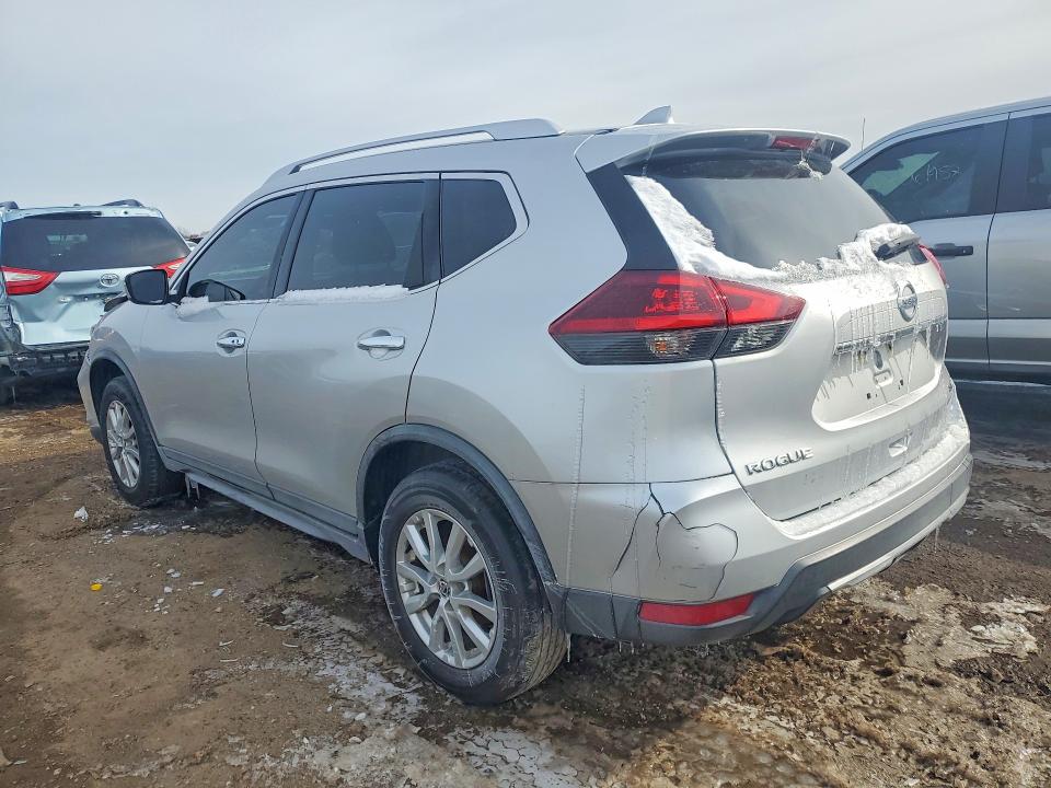 54535576 :رقم المزاد ، KNMAT2MT1JP505937 vin ، 2018 Nissan Rogue مزاد بيع