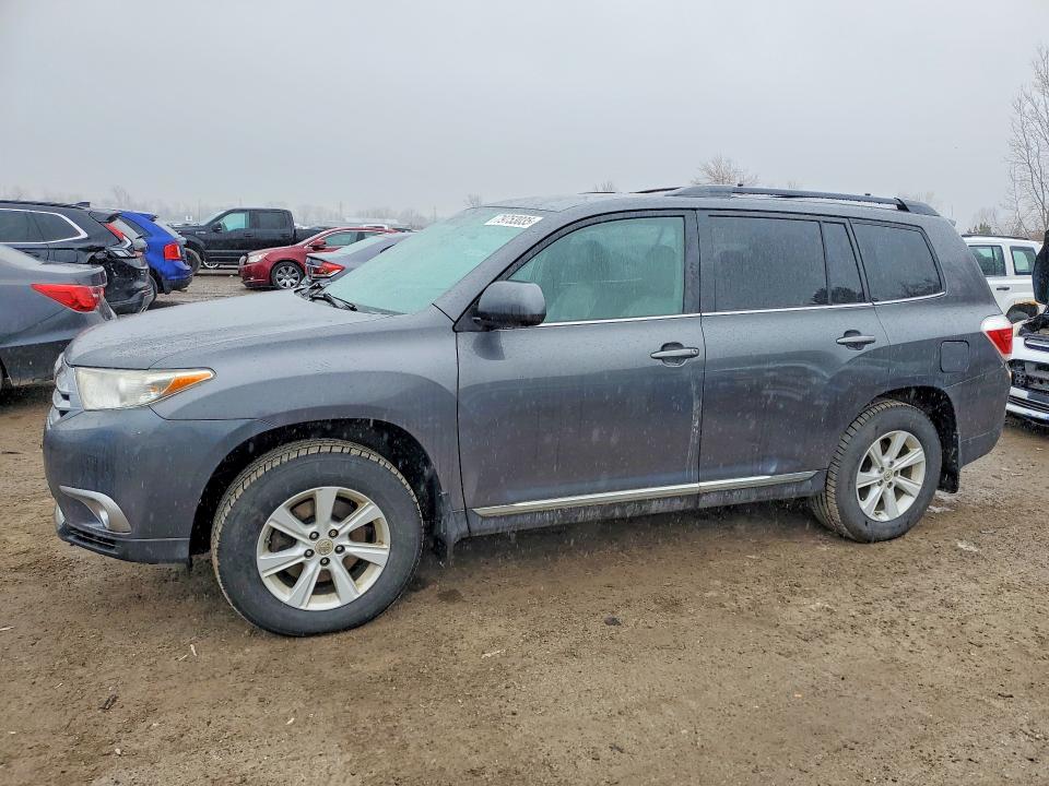 Продажа на аукционе авто 2012 Toyota Highlander, vin: 5TDBK3EH1CS106459, номер лота: 79753035