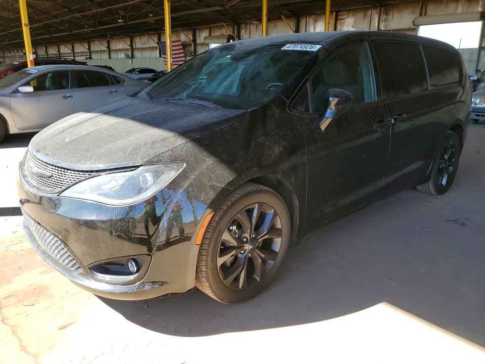47074926 :رقم المزاد ، 2C4RC1FG3LR147349 vin ، 2020 Chrysler Pacifica مزاد بيع