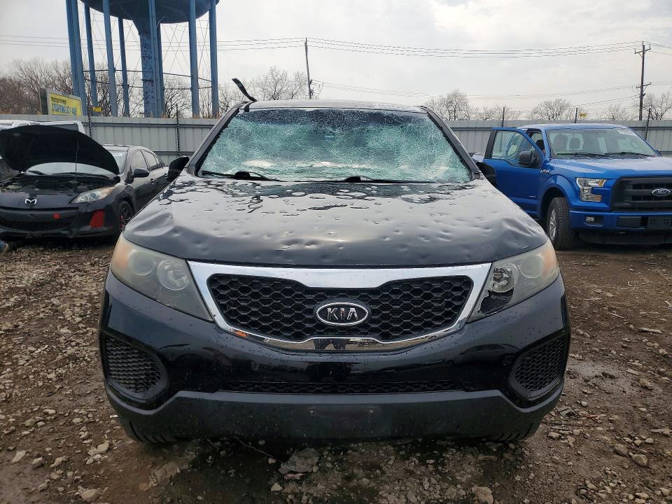 46499986 :رقم المزاد ، 5XYKT3A15BG110807 vin ، 2011 Kia Sorento مزاد بيع