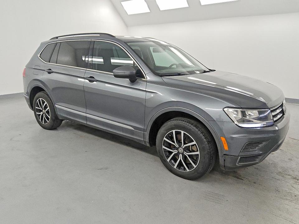 78843565 :رقم المزاد ، 3VV3B7AX7MM056582 vin ، 2021 Volkswagen Tiguan مزاد بيع