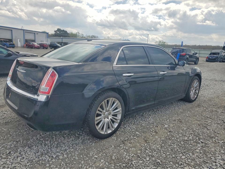 48277336 :رقم المزاد ، 2C3CA6CT1BH595382 vin ، 2011 Chrysler 300c مزاد بيع