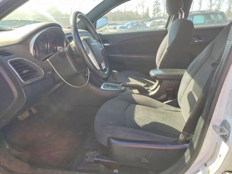 Продажа на аукционе авто 2013 Chrysler 200, vin: 1C3CCBBB8DN694139, номер лота: 46469636