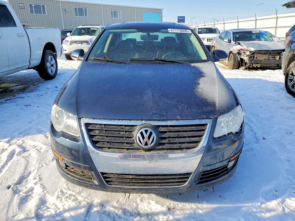 47773606 :رقم المزاد ، WVWAK73C88E083494 vin ، 2008 Volkswagen Passat مزاد بيع