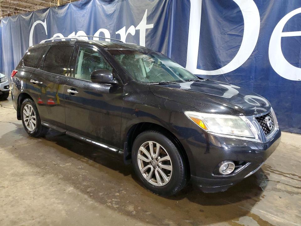 47477886 :رقم المزاد ، 5N1AR2MM8GC604340 vin ، 2016 Nissan Pathfinder مزاد بيع