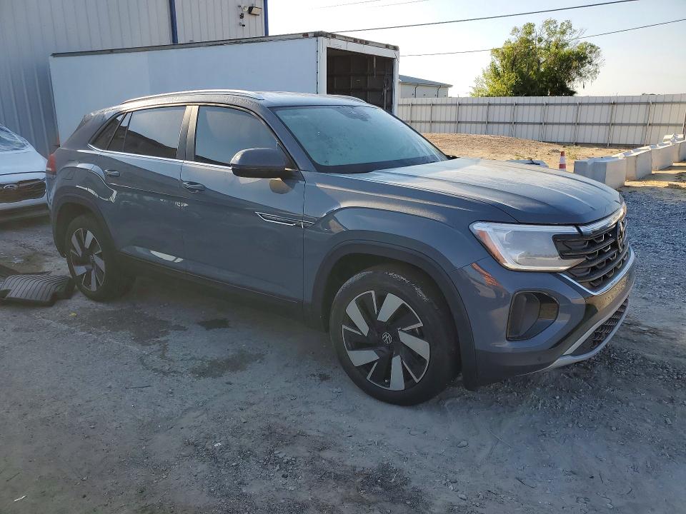 2024 Volkswagen Atlas Cross Sport მანქანა იყიდება აუქციონზე, vin: 1V2WE2CA8RC239740, აუქციონის ნომერი: 47869446