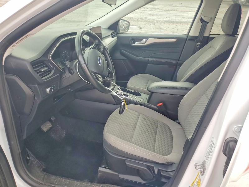 41643116 :رقم المزاد ، 1FMCU9G62MUB08677 vin ، 2021 Ford Escape مزاد بيع