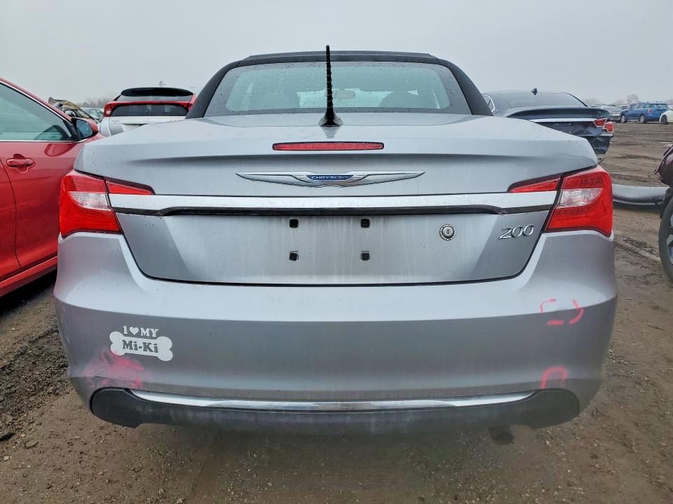 Продажа на аукционе авто 2014 Chrysler 200, vin: 1C3BCBEB0EN158360, номер лота: 79802695