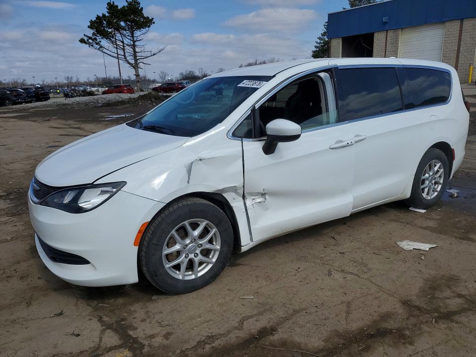 47223876 :رقم المزاد ، 2C4RC1CG8LR279088 vin ، 2020 Chrysler Voyager مزاد بيع