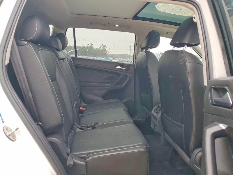 41740286 :رقم المزاد ، 3VV3B7AX8NM104124 vin ، 2022 Volkswagen Tiguan مزاد بيع