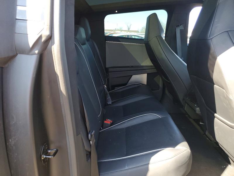 41796926 :رقم المزاد ، 7G2CEHED7SA074507 vin ، 2025 Tesla Cybertruck مزاد بيع